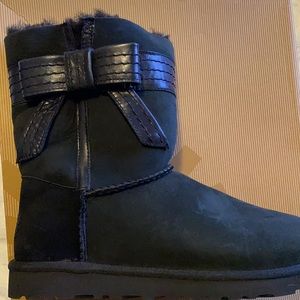 Ugg Josette Black Boot NWT Size 8